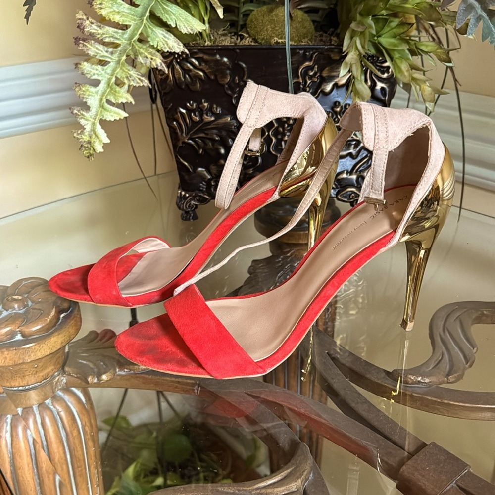 Zara 38 Orange Nude Strap Gold Heel Sandals